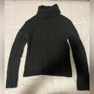 Gap turtle neck